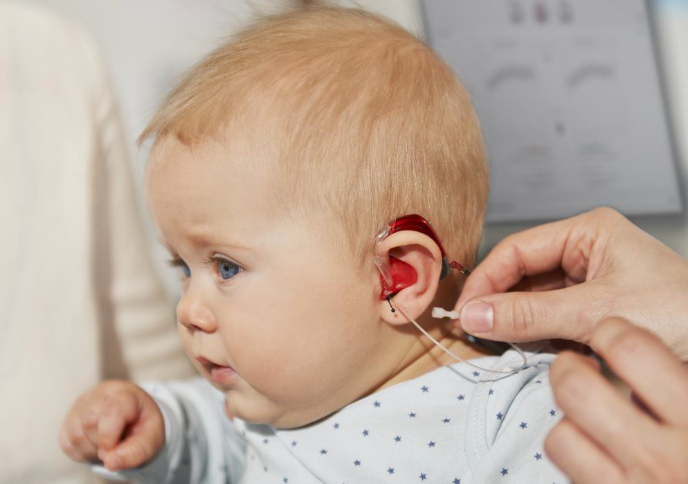 Снижение слуха у детей